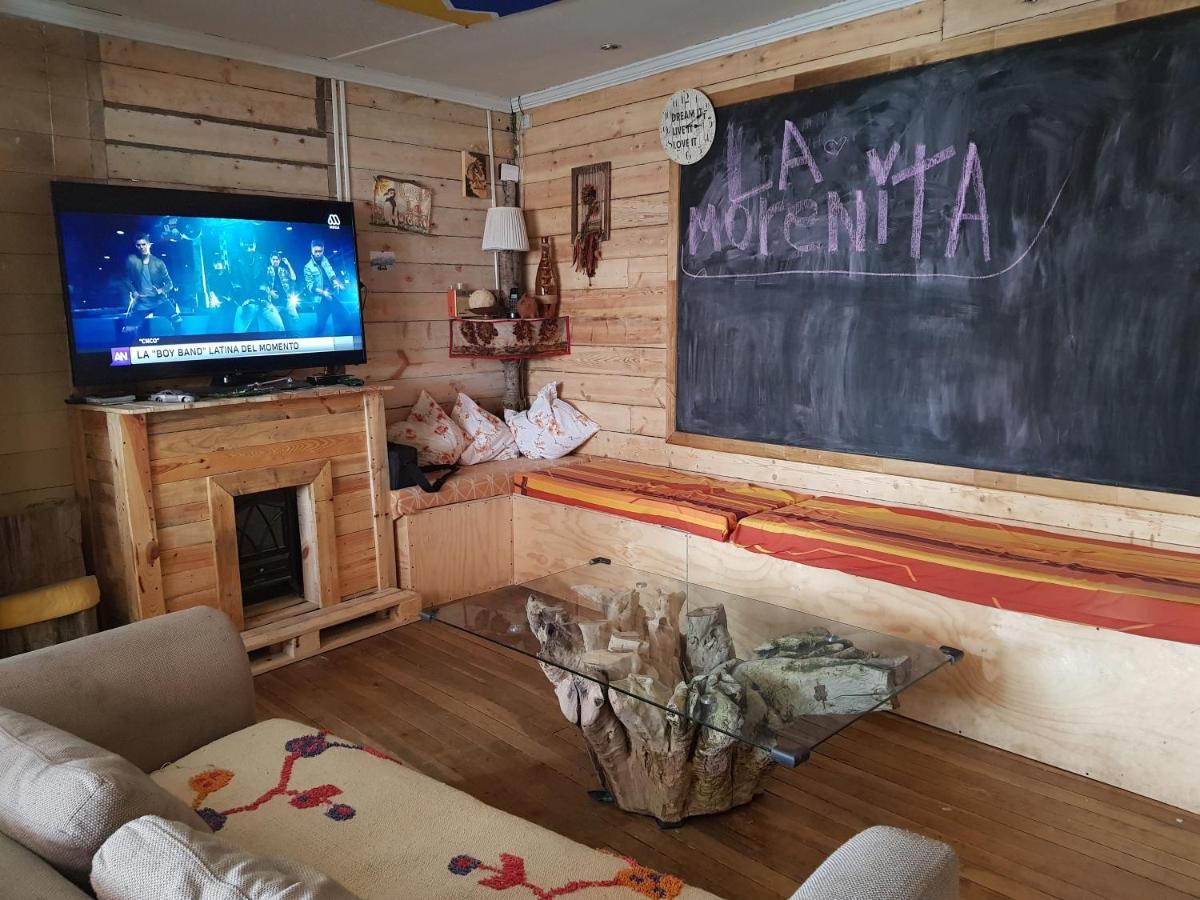 Hostel La Morenita ปุนตาอาเรนาส ภายนอก รูปภาพ